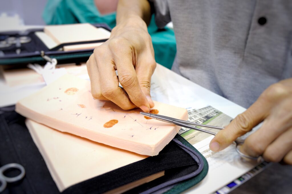 wound stitching senawang toilette and suturing